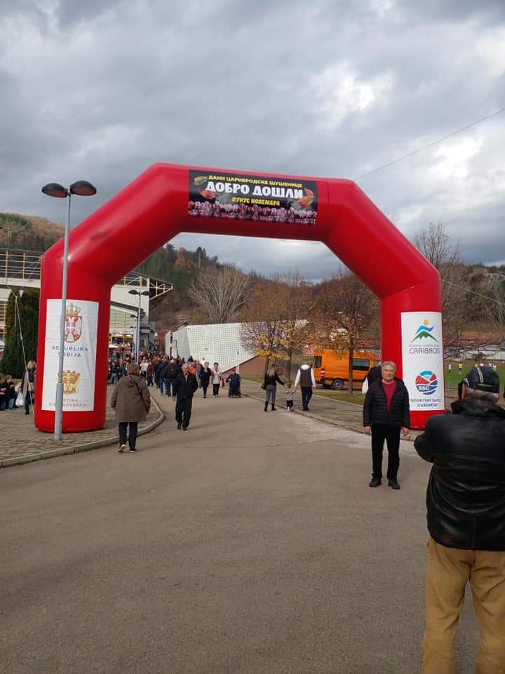 CARIBROD 2022 - VRELO MED IZLAGAC PCELINJIH PROIZVODA FARMA PCELA DANIJELA NIKOLICA VRELO BABUSNICA