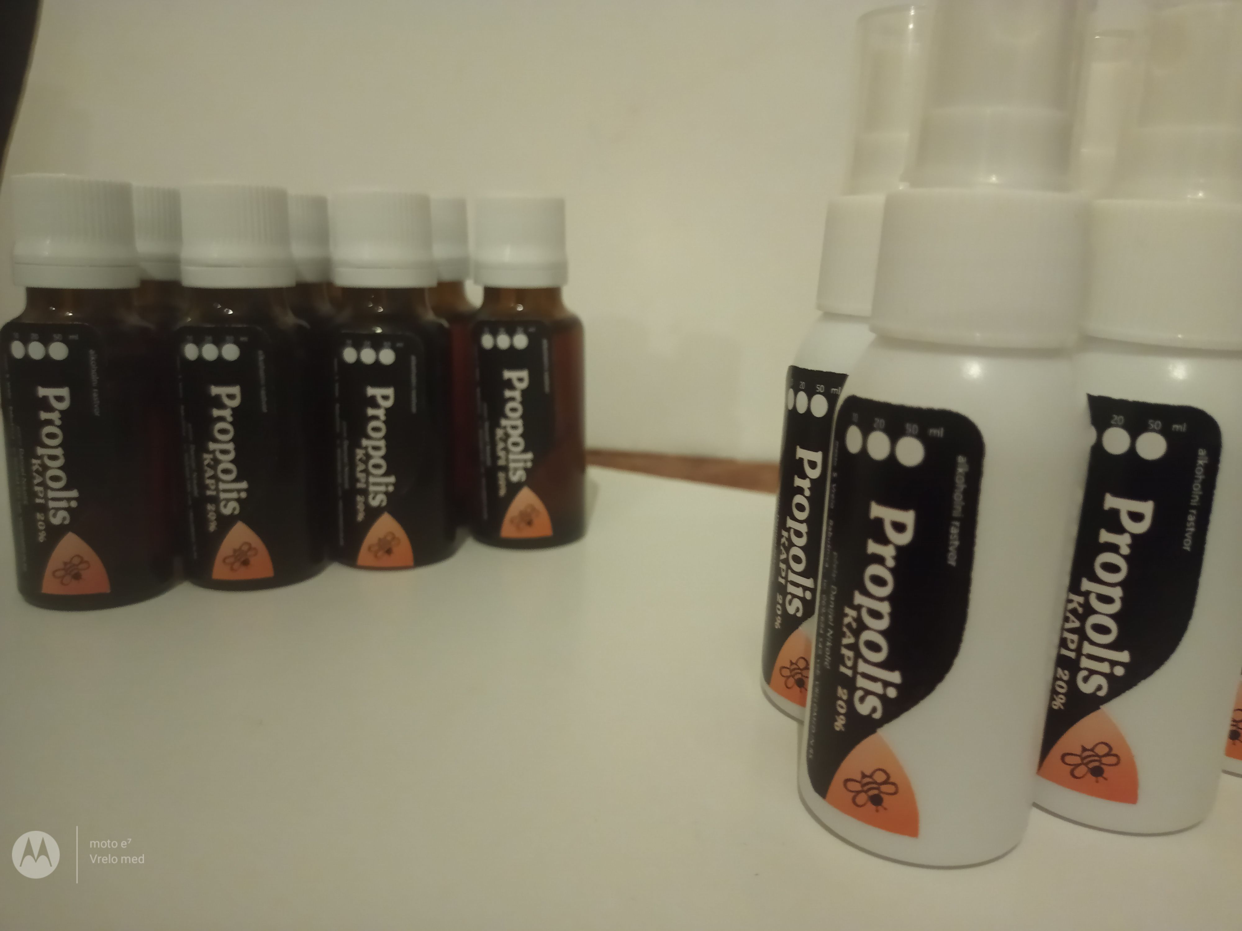 PRODAJA ALKOHOL PROPOLIS KAPI PROPOLIS SPREJ BABUSNICA VRELO MED
